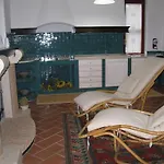 Oda ve Kahvaltı Li Fringi Torchiara