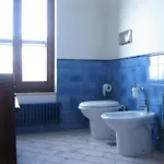 Li Fringi Oda ve Kahvaltı 2*