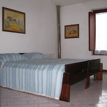 Li Fringi 2* Torchiara