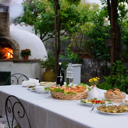 Li Fringi 住宿加早餐酒店 2*